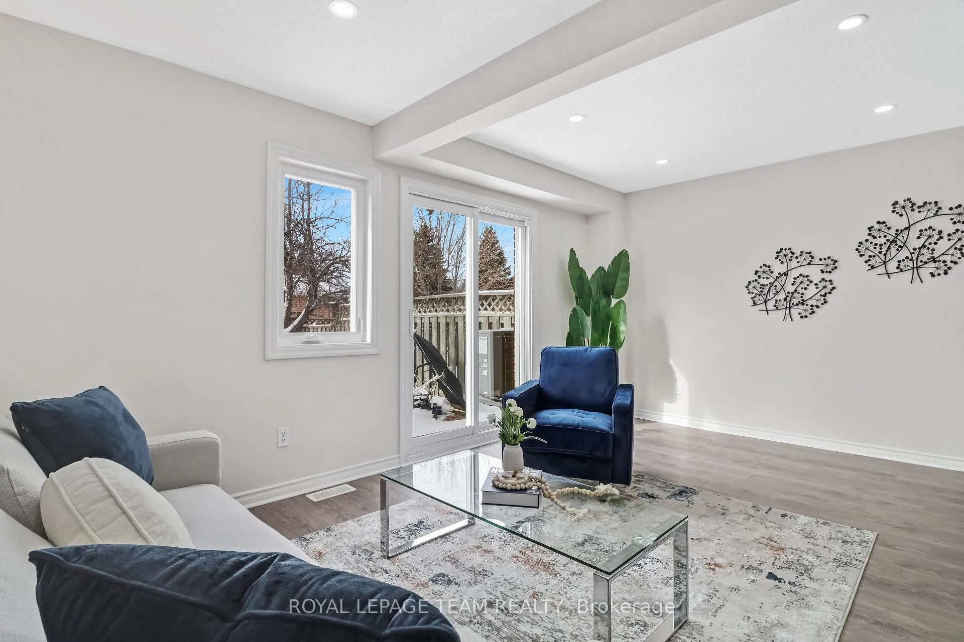 Photo 9 of 86 Woodford Way, Ottawa, Barrhaven - Longfields — HOMEH