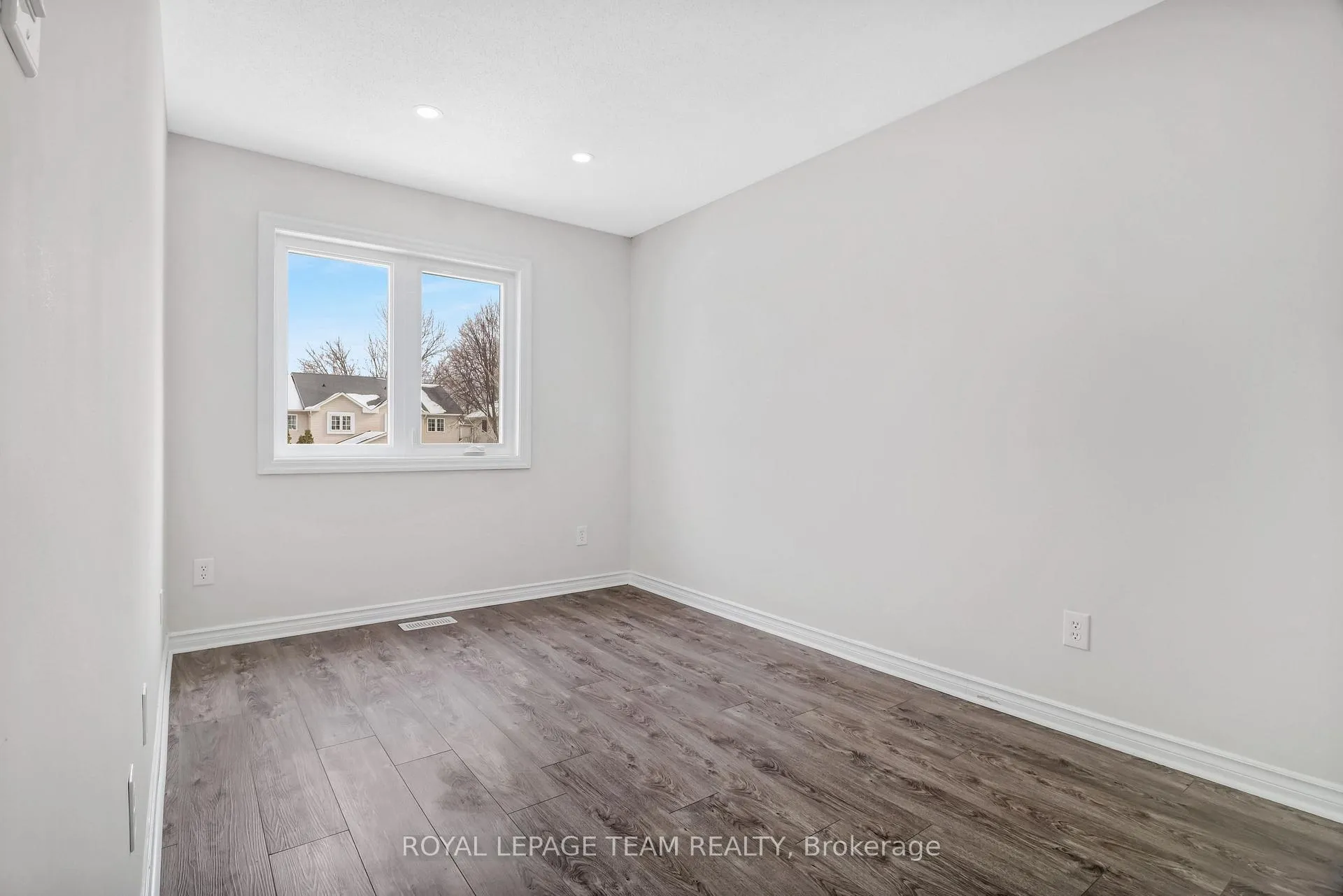 Photo 21 of 86 Woodford Way, Ottawa, Barrhaven - Longfields — HOMEH