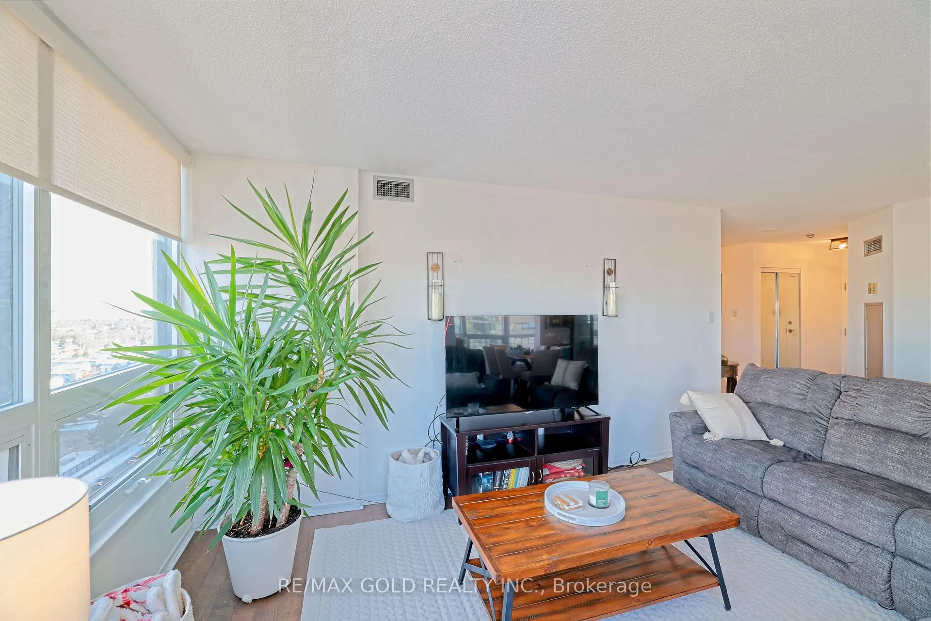 Photo 17 of Unit 1602, 8 Lisa Street, Brampton, Queen Street Corridor — HOMEH