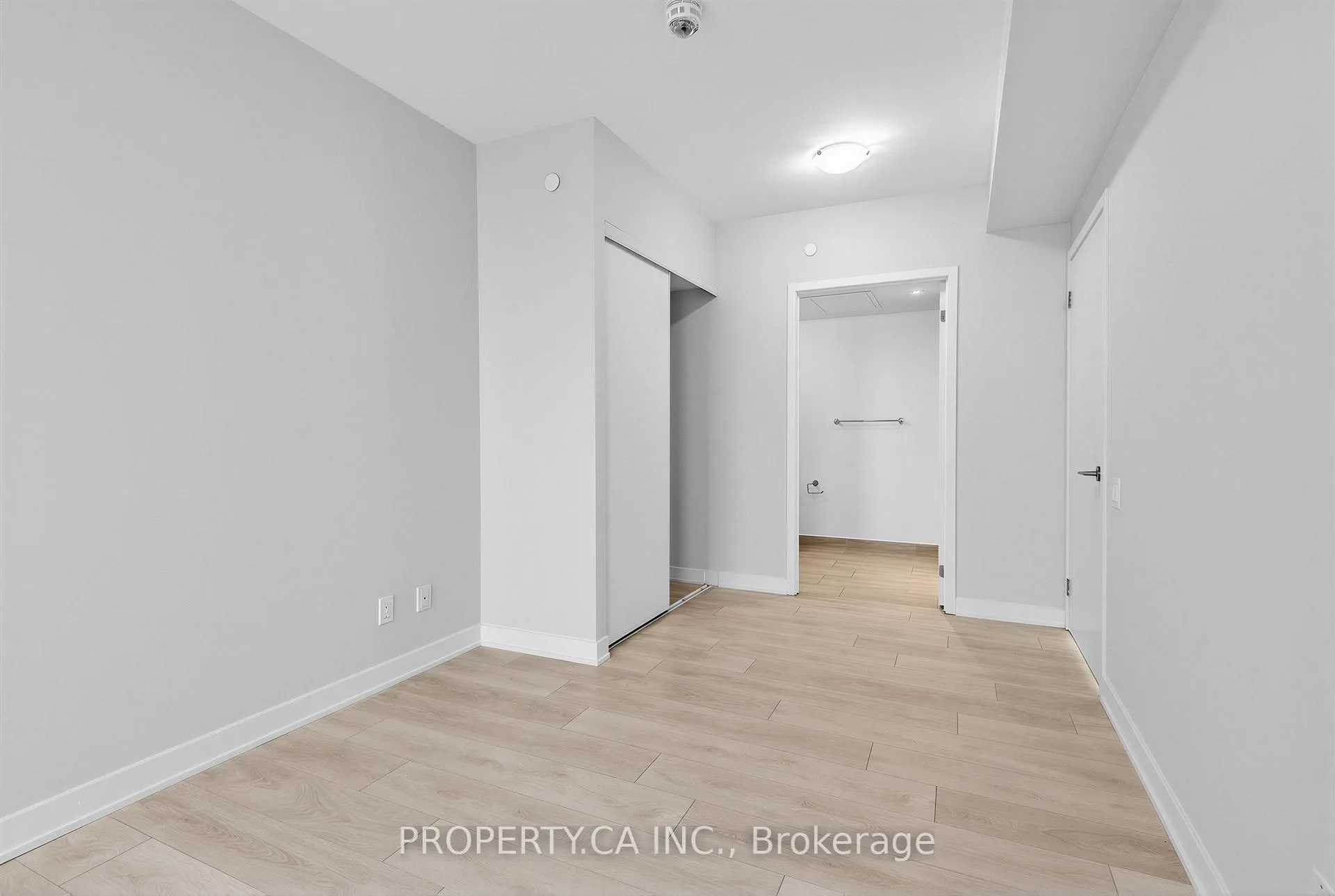 Photo 17 of Unit 1004, 6 Sonic Way, Toronto, Flemingdon Park — HOMEH
