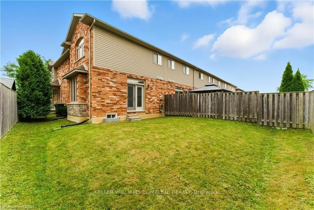 Photo 37 of 100 Fall Fair Way, Hamilton, Binbrook — HOMEH