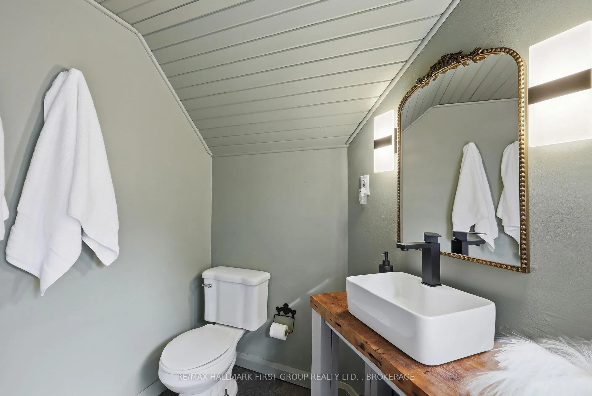 Photo 22 of 125 Birch Street, Gananoque — HOMEH