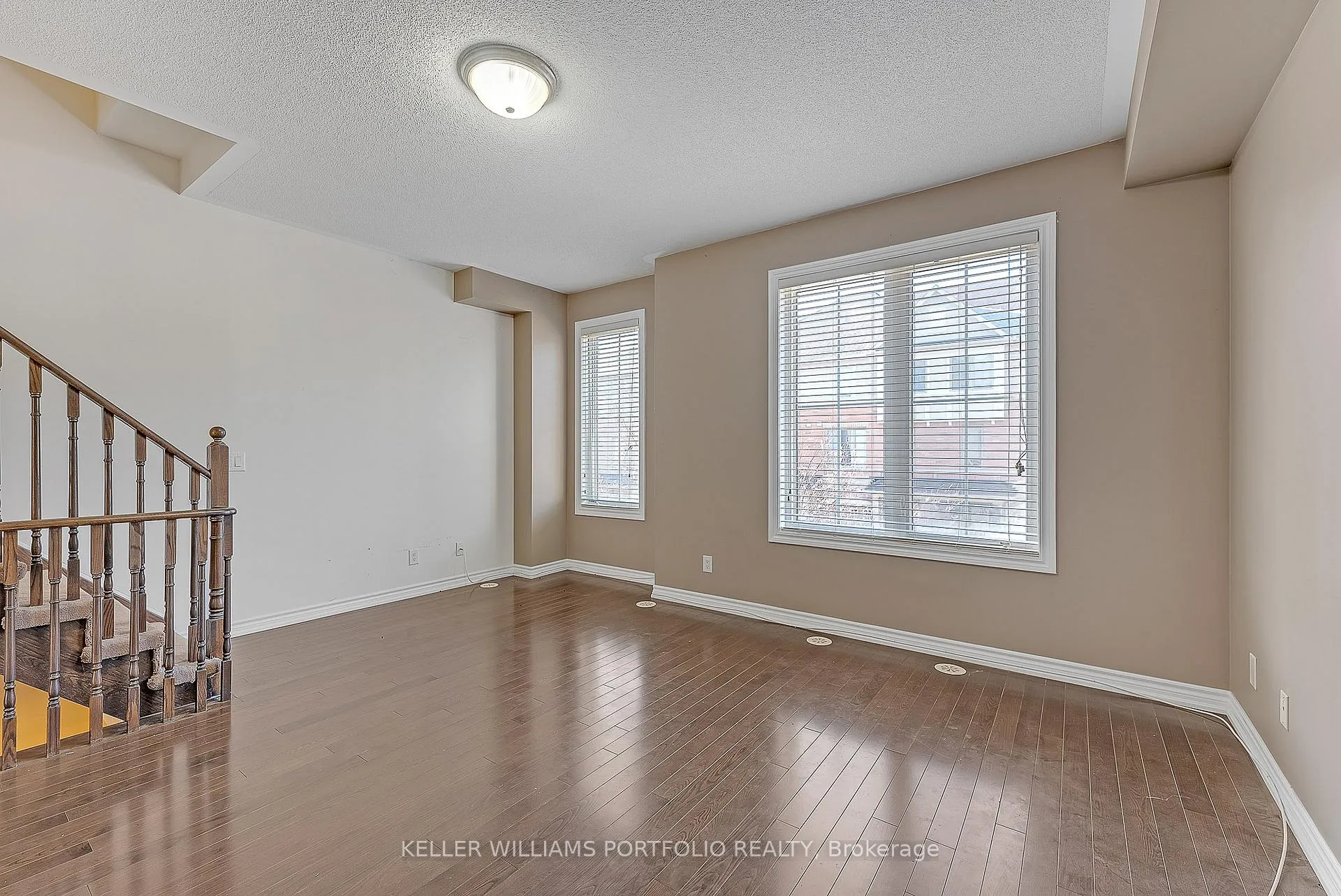 Photo 25 of 7 Cailiff Street, Brampton, Bram West — HOMEH
