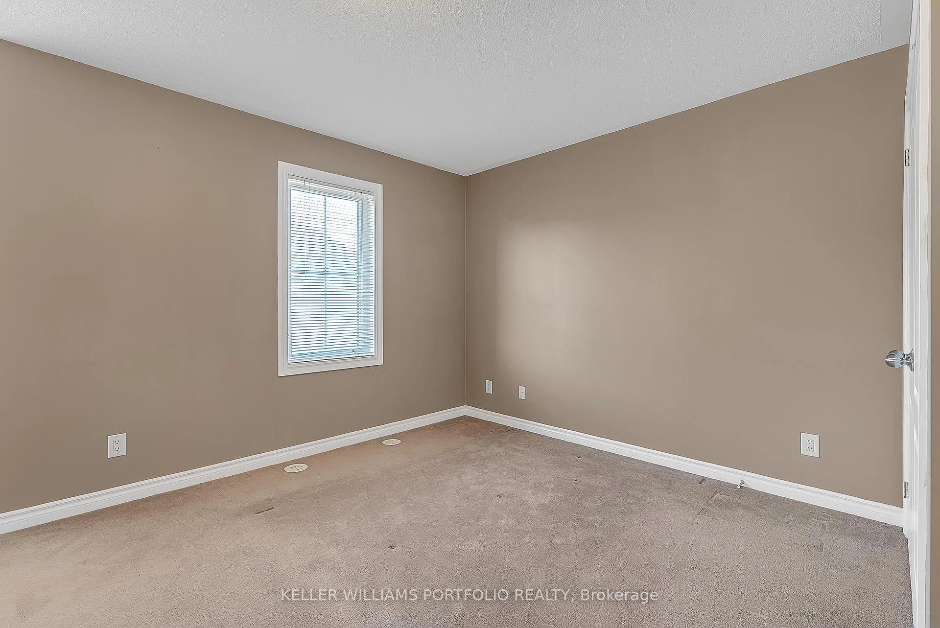 Photo 31 of 7 Cailiff Street, Brampton, Bram West — HOMEH