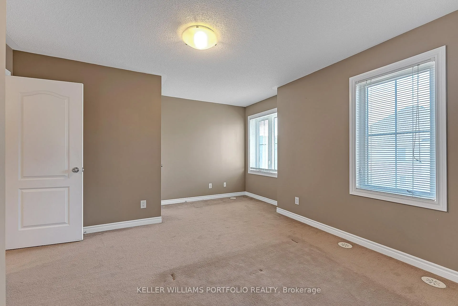 Photo 33 of 7 Cailiff Street, Brampton, Bram West — HOMEH