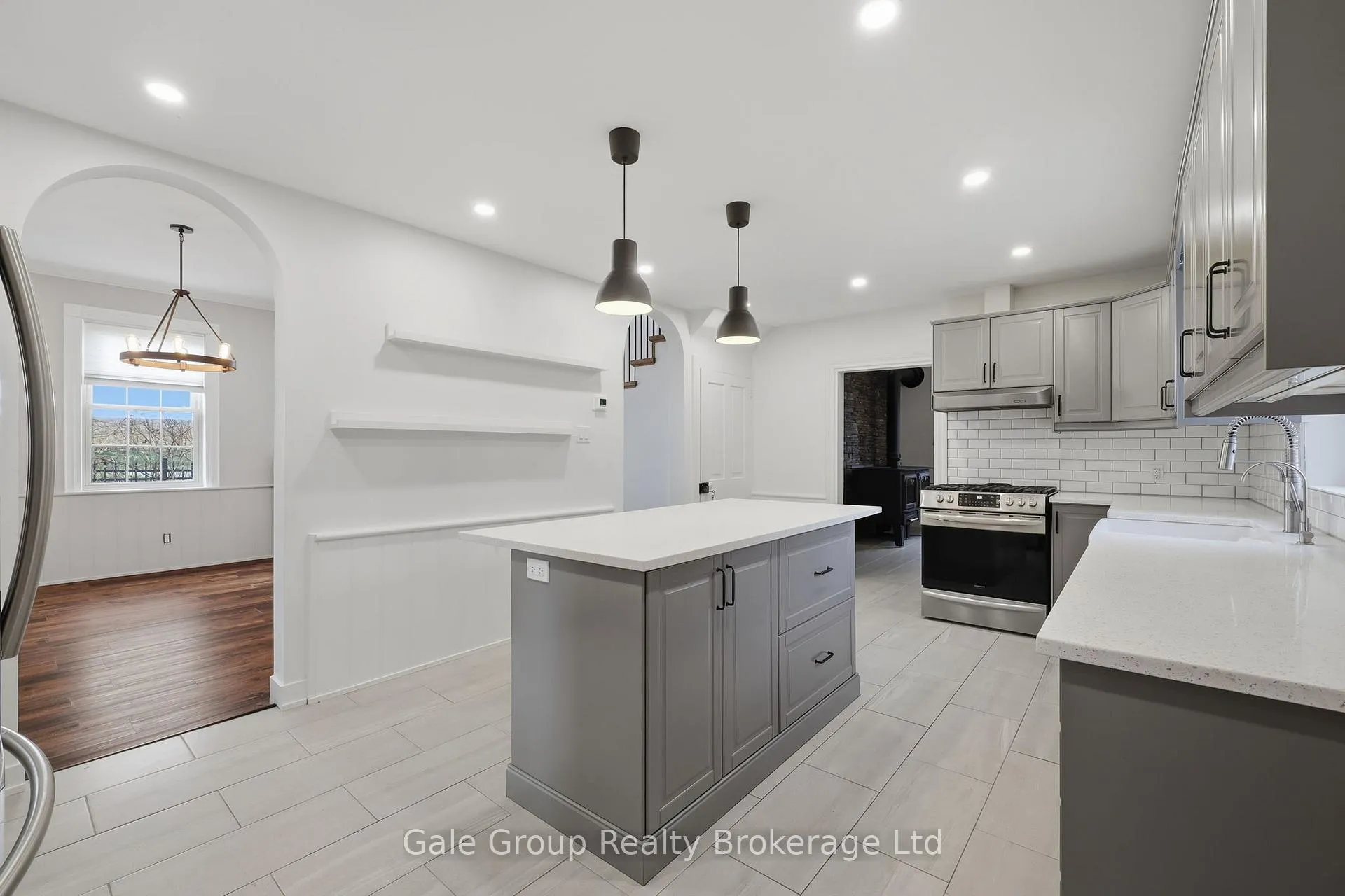 Photo 15 of 1349 Queen Street, Wilmot — HOMEH