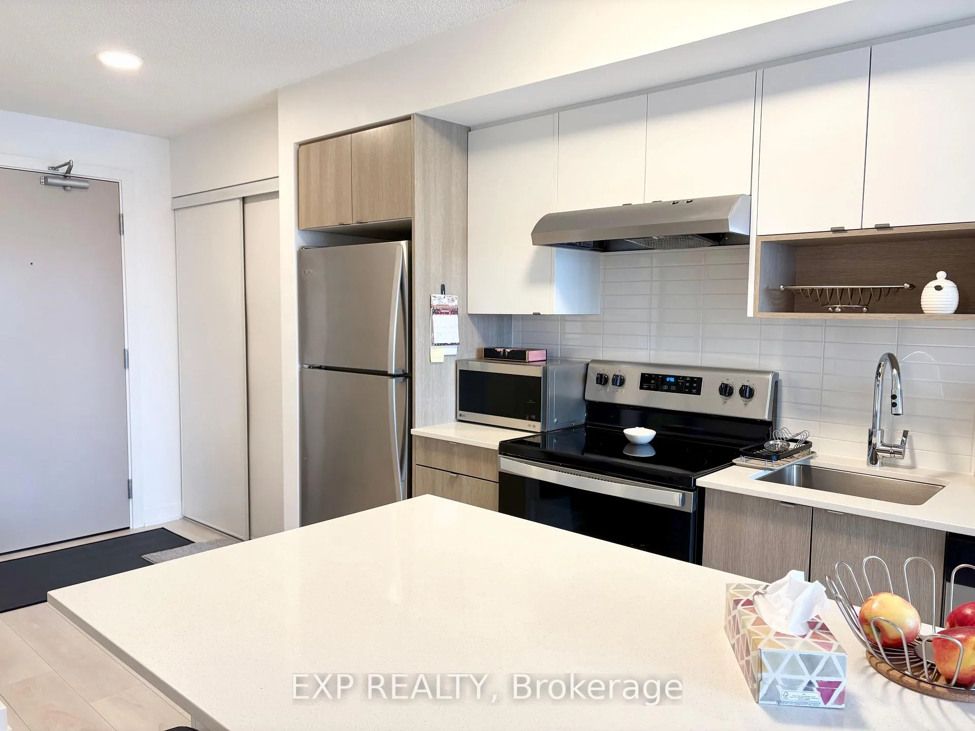 Photo 7 of Unit A502, 1117 Cooke Boulevard, Burlington, LaSalle — HOMEH