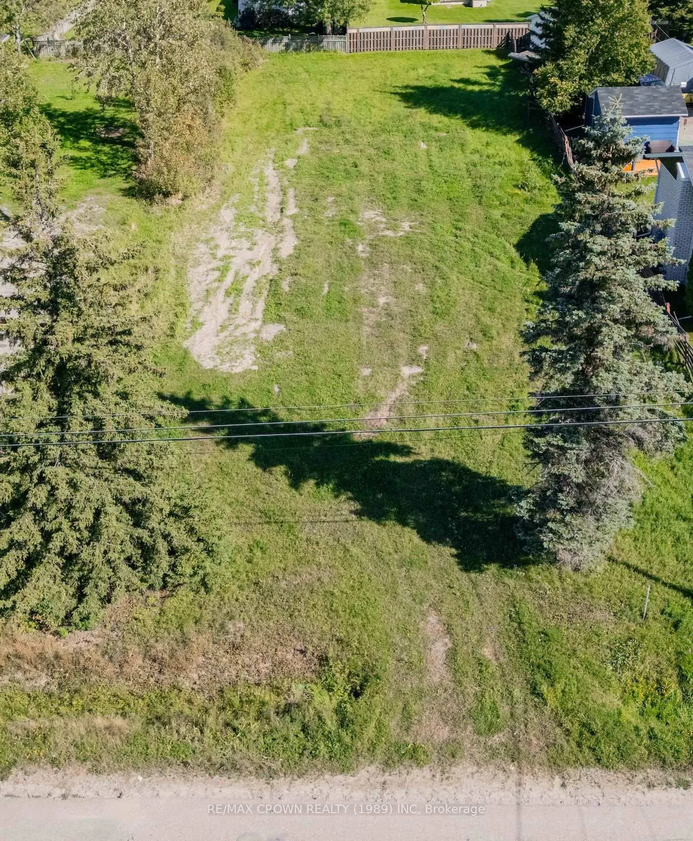 Photo 2 of 52 Brunelle Road S, Kapuskasing — HOMEH