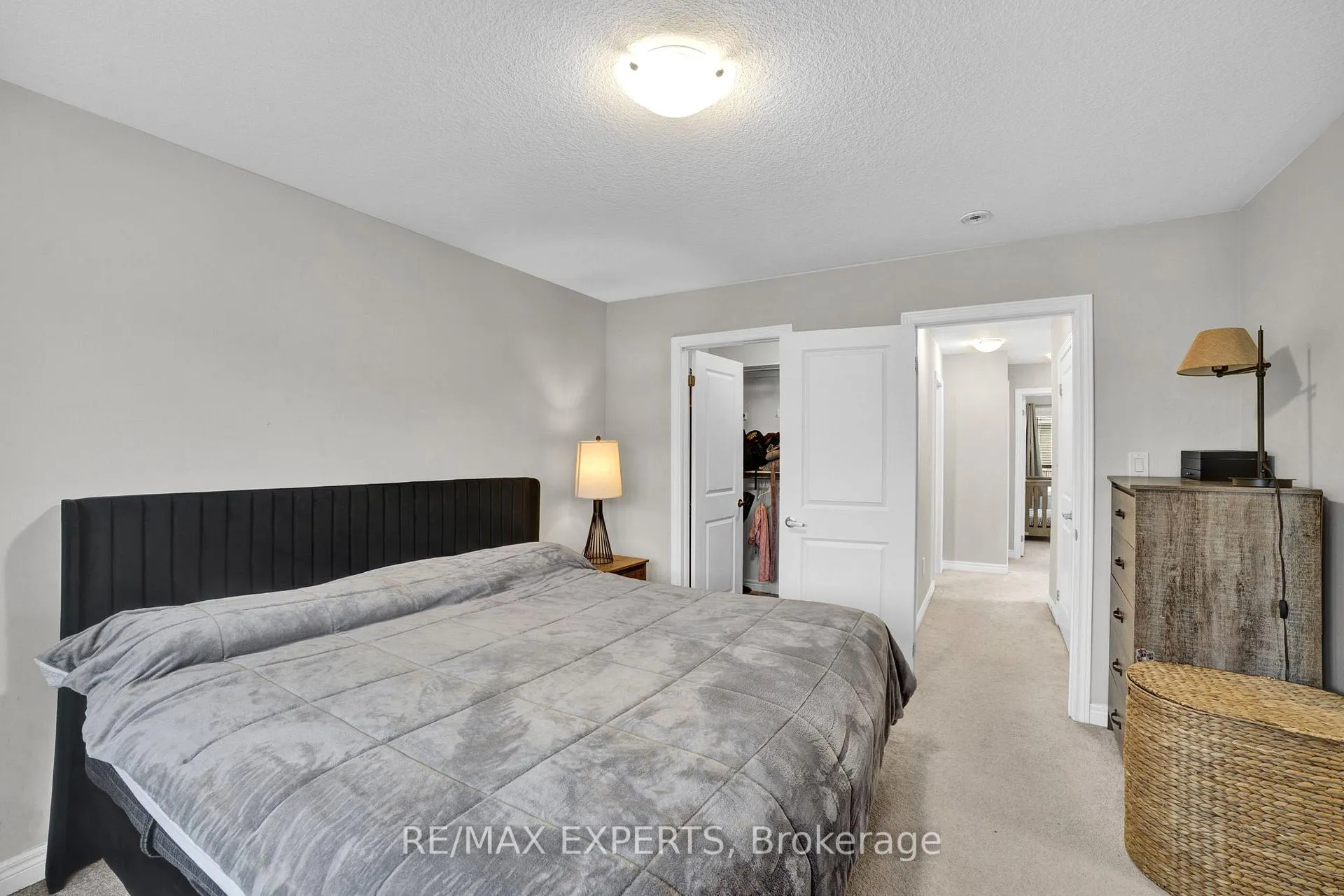 Photo 23 of 15 Rapids Lane, Hamilton, Vincent — HOMEH