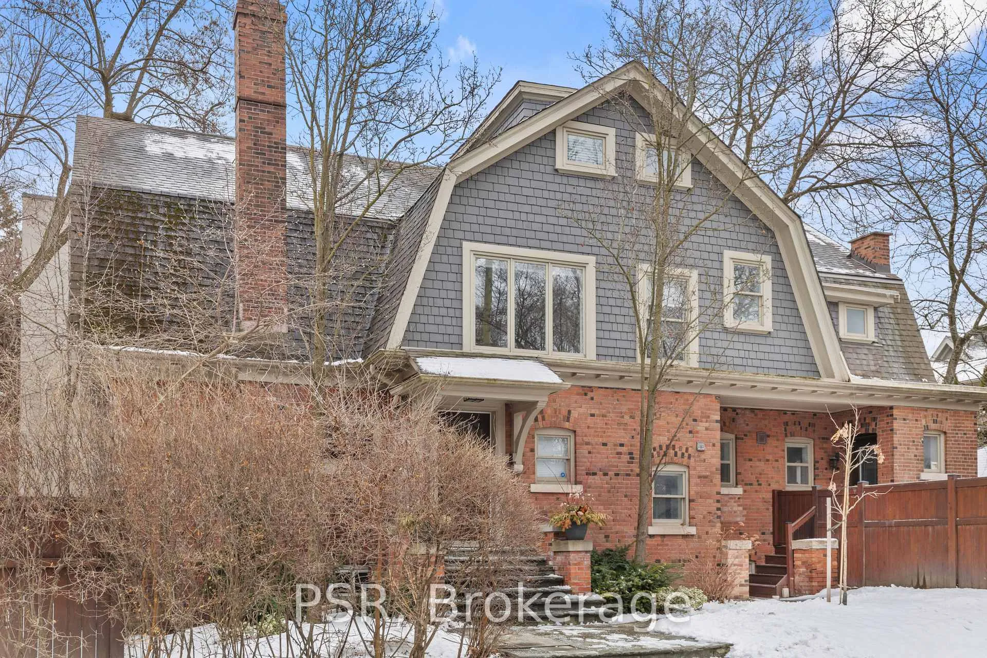 Front of 31 Clarendon Avenue