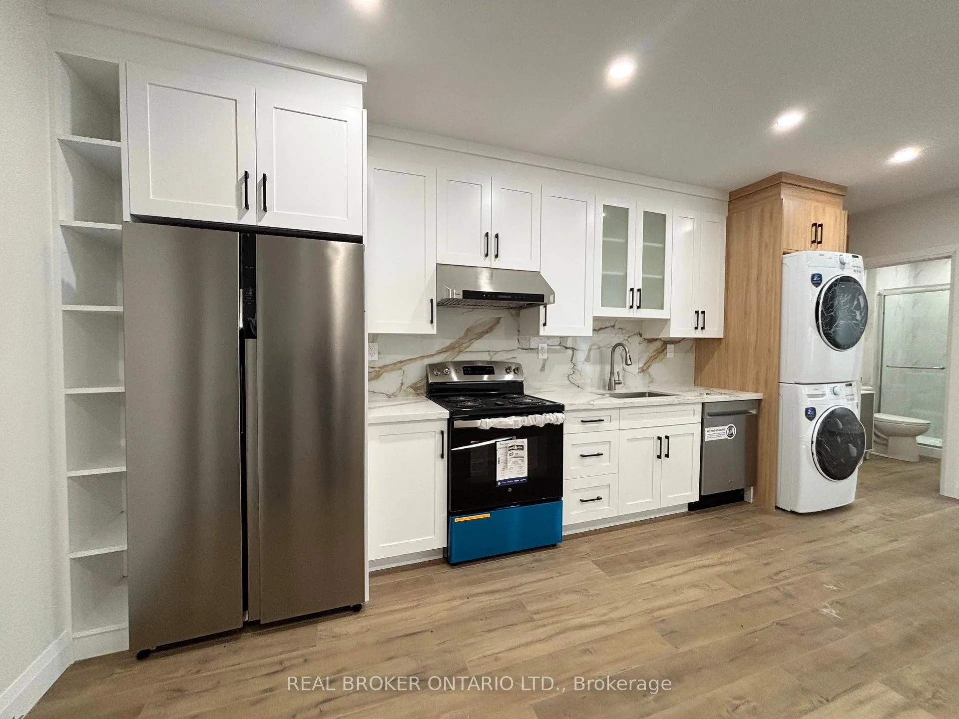 Photo 3 of Unit 5, 6 Caithness Street E, Haldimand — HOMEH