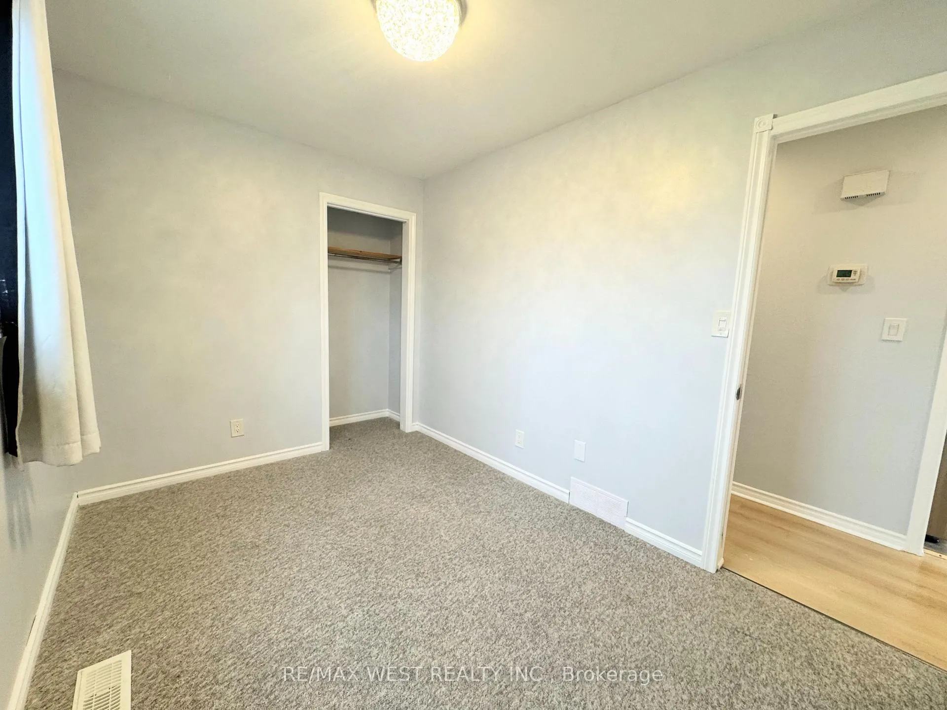 Photo 11 of 4244 York Drive, Niagara Falls, Morrison — HOMEH