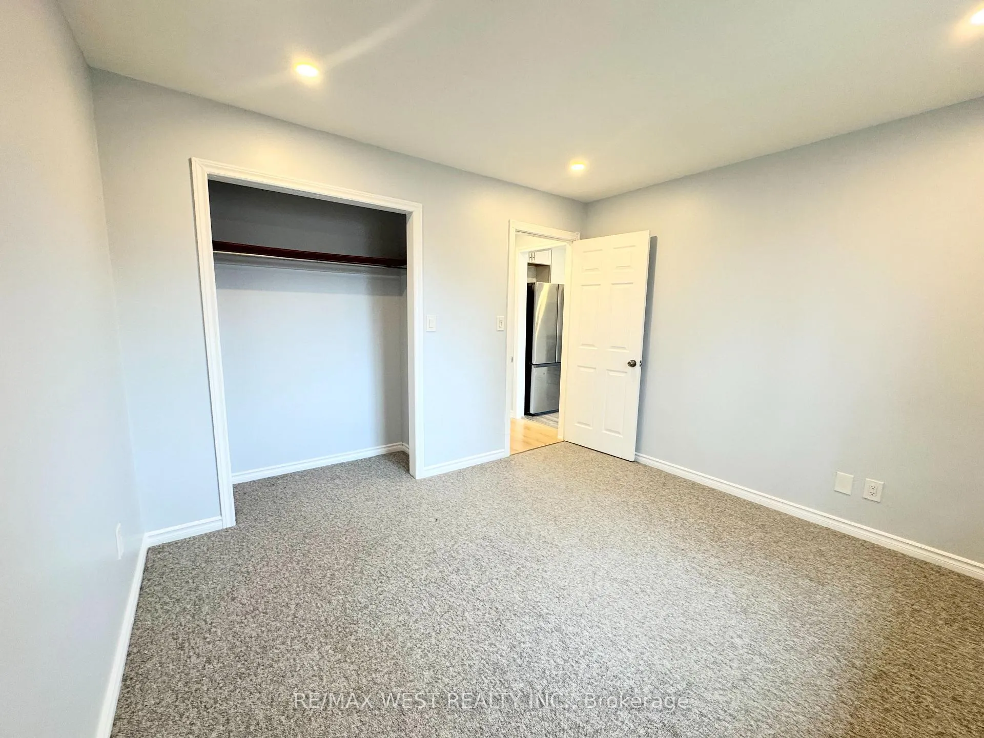 Photo 14 of 4244 York Drive, Niagara Falls, Morrison — HOMEH