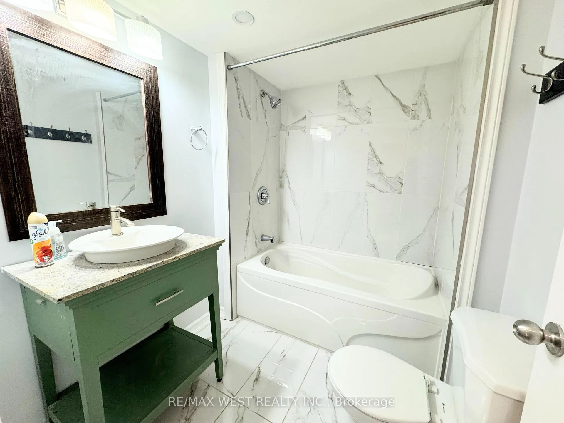 Photo 24 of 4244 York Drive, Niagara Falls, Morrison — HOMEH
