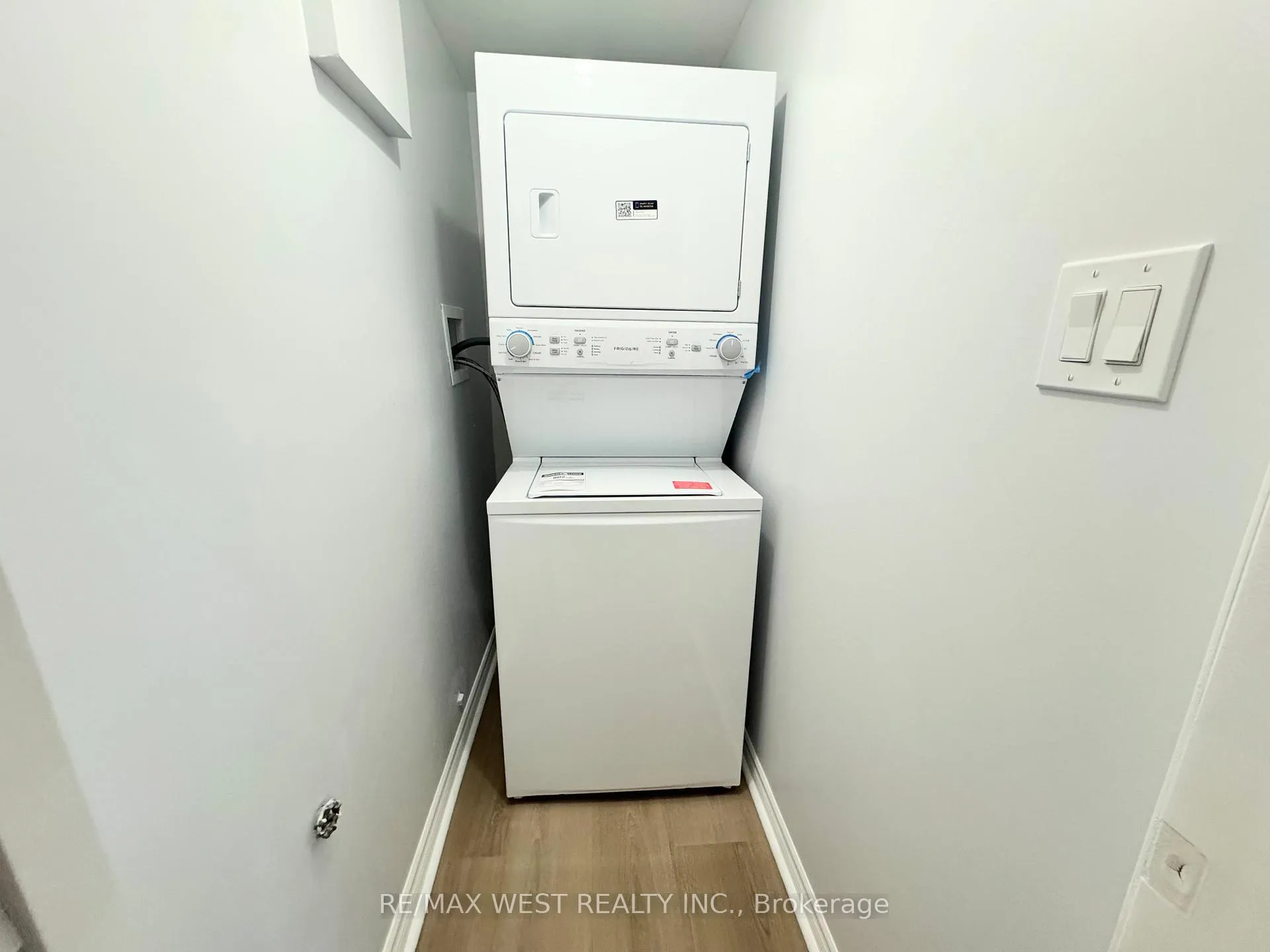 Photo 25 of 4244 York Drive, Niagara Falls, Morrison — HOMEH