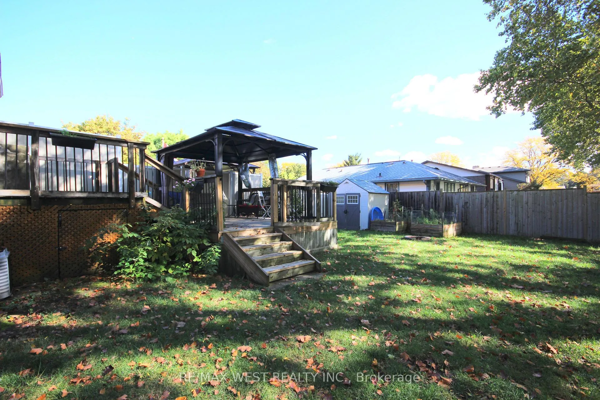 Photo 28 of 4244 York Drive, Niagara Falls, Morrison — HOMEH