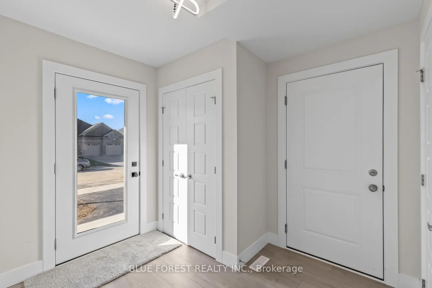 Photo 3 of 85 Acorn Trail, St. Thomas — HOMEH