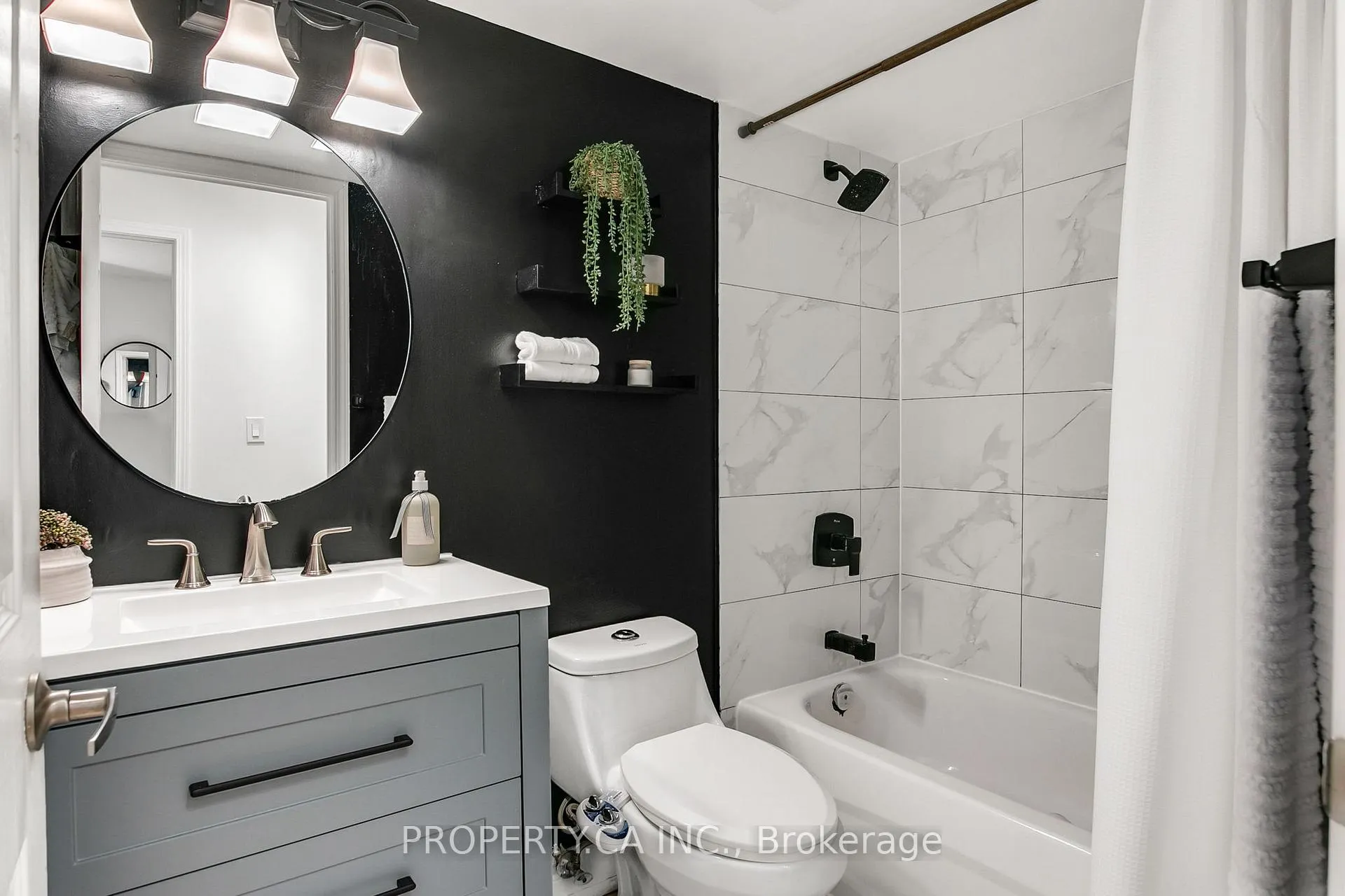 Photo 14 of Unit 711, 18 Valley Woods Road, North York, Parkwoods-Donalda — HOMEH