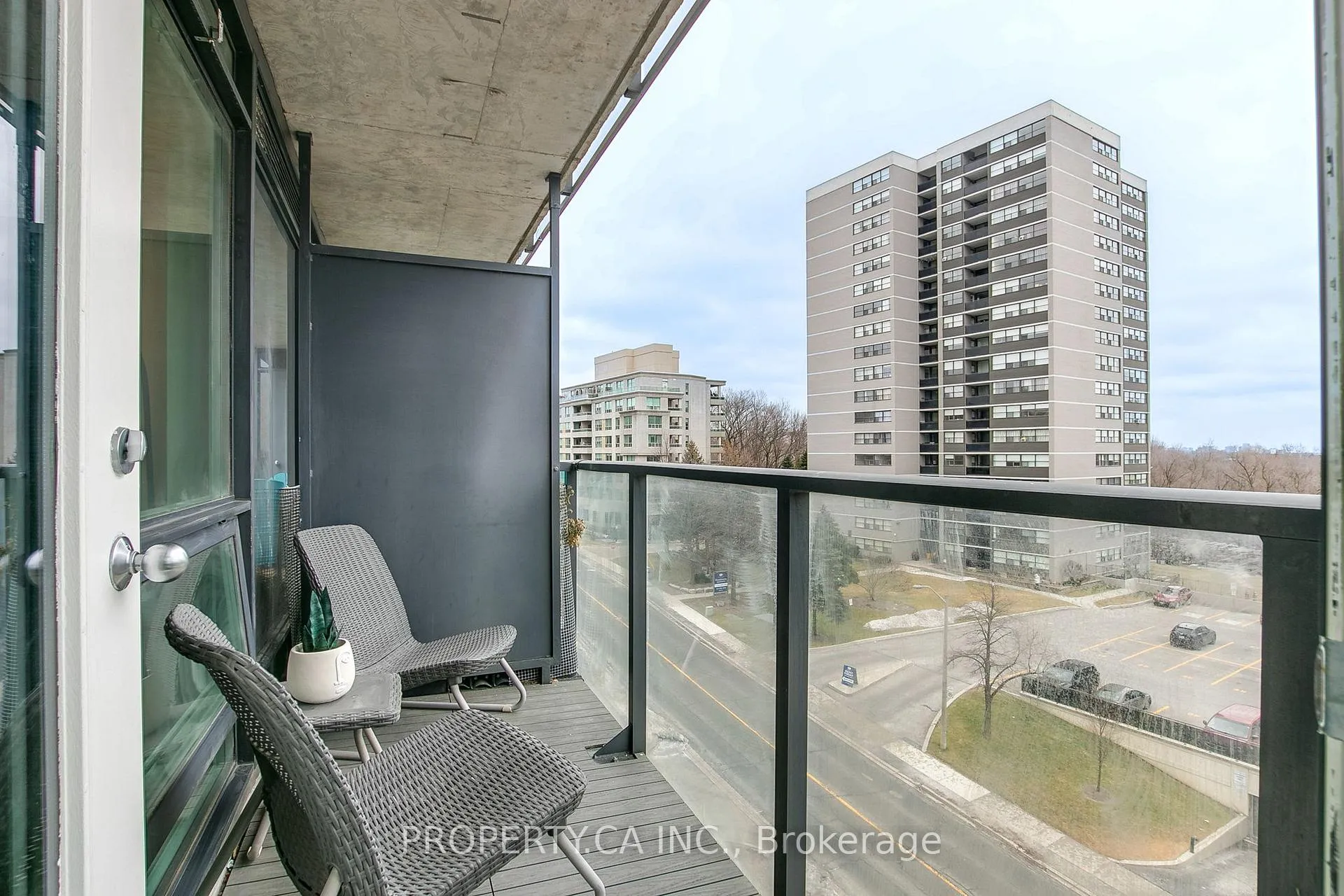 Photo 15 of Unit 711, 18 Valley Woods Road, North York, Parkwoods-Donalda — HOMEH