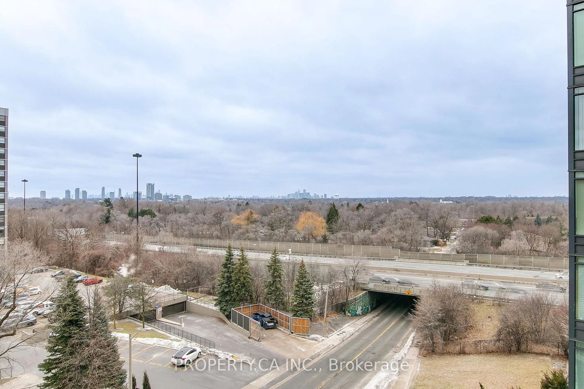 Photo 16 of Unit 711, 18 Valley Woods Road, North York, Parkwoods-Donalda — HOMEH