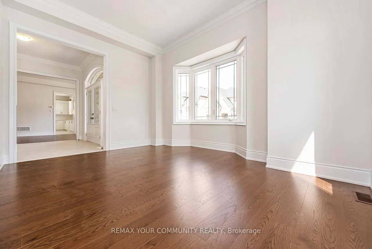 Photo 16 of 117 James Walker Avenue, Caledon, Caledon East — HOMEH