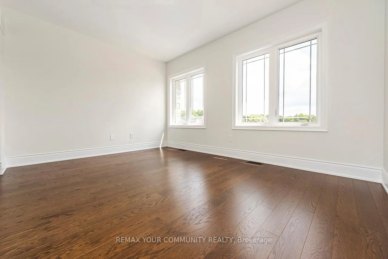 Photo 32 of 117 James Walker Avenue, Caledon, Caledon East — HOMEH