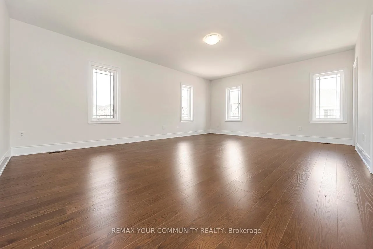 Photo 34 of 117 James Walker Avenue, Caledon, Caledon East — HOMEH