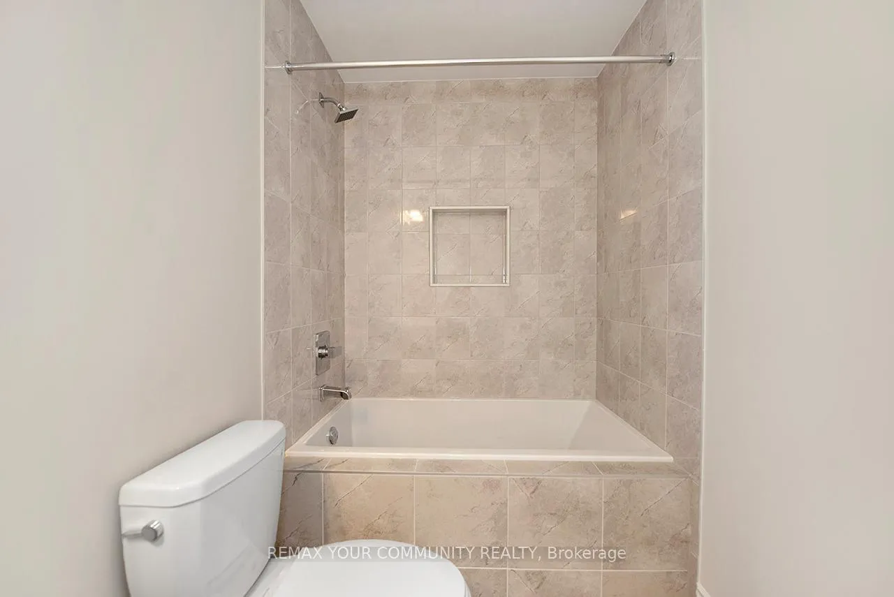 Photo 47 of 117 James Walker Avenue, Caledon, Caledon East — HOMEH
