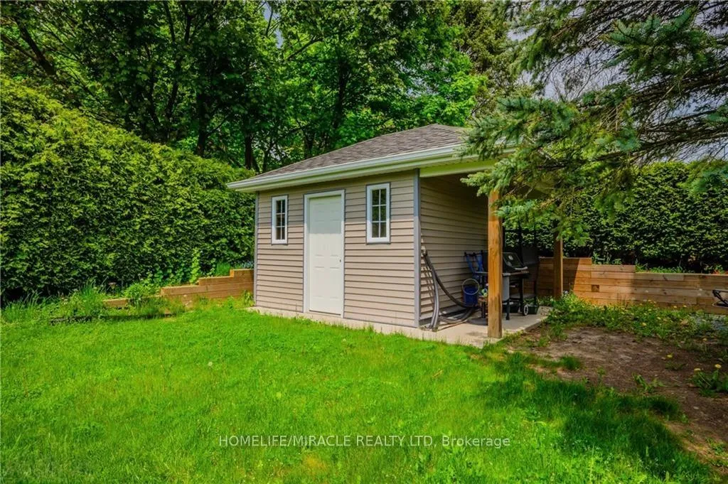 Photo 13 of 132 Trussler Road, Kitchener, Forest Heights — HOMEH