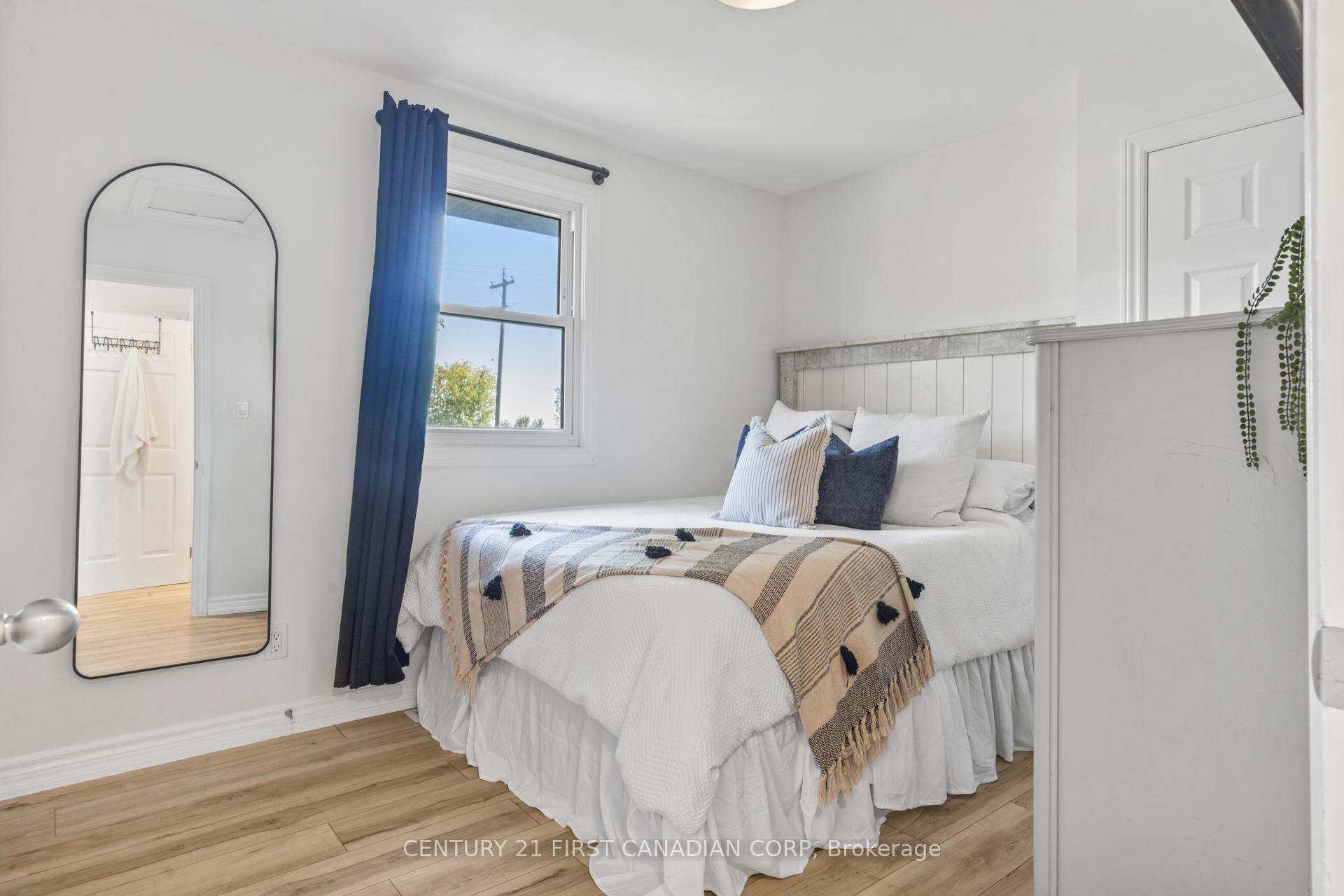 Photo 13 of 6170 William Street, Lucan Biddulph, Lucan — HOMEH