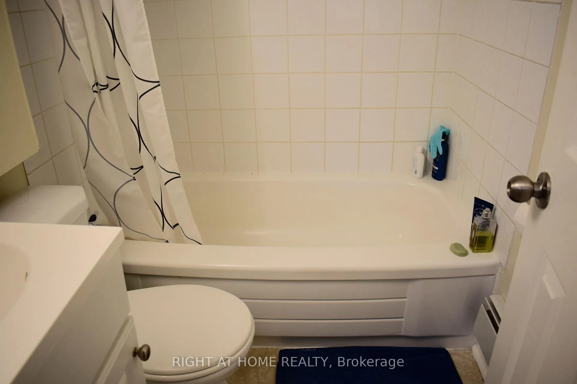 Photo 8 of Unit Basement, 27 Hamilton Street, Toronto, South Riverdale — HOMEH