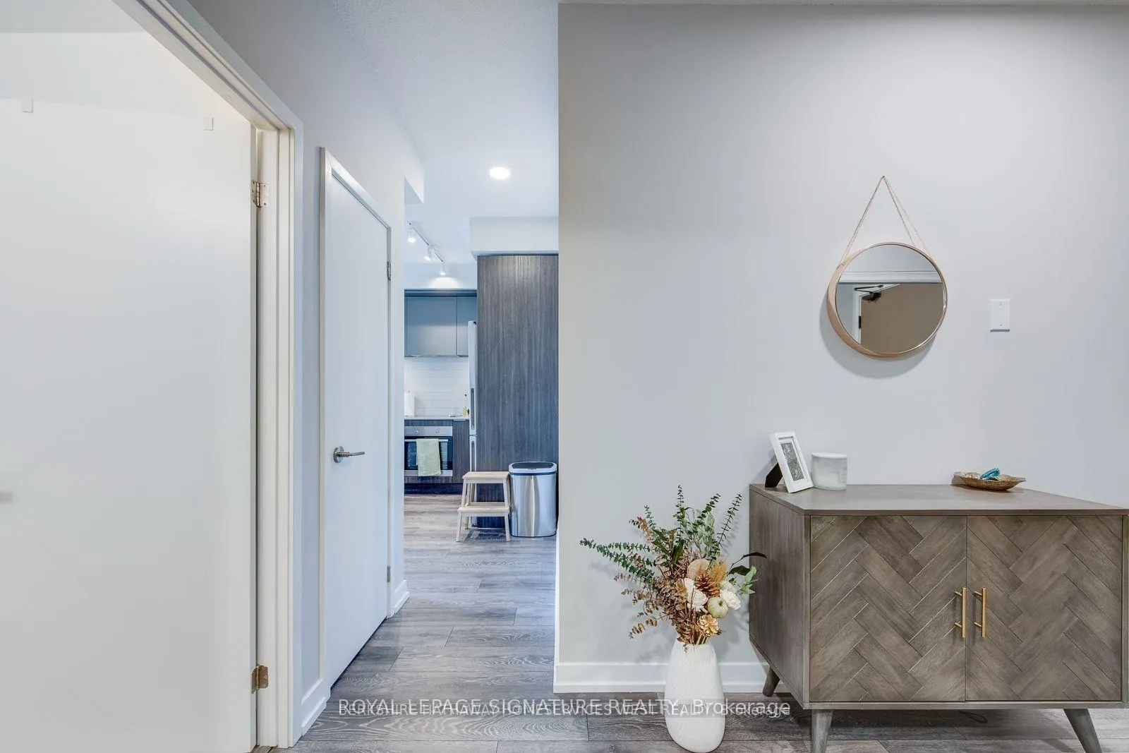 Photo 7 of Unit 2712, 225 Sumach Street, Toronto, Regent Park — HOMEH