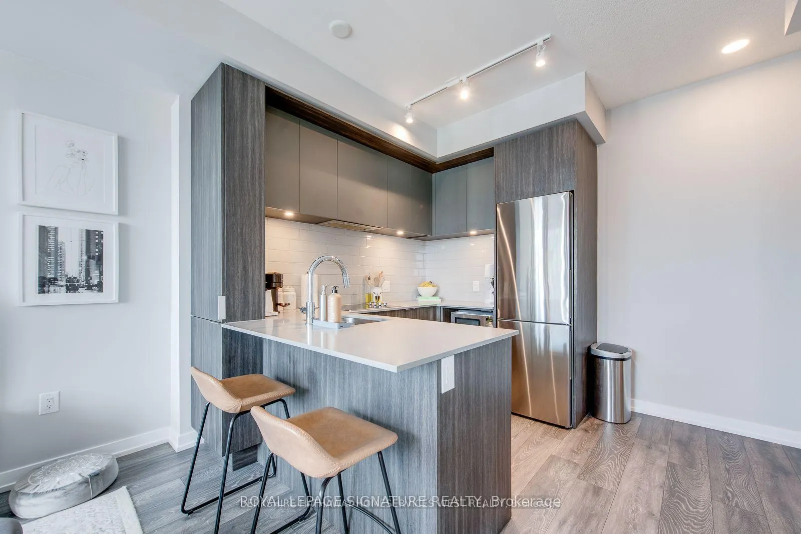 Photo 10 of Unit 2712, 225 Sumach Street, Toronto, Regent Park — HOMEH