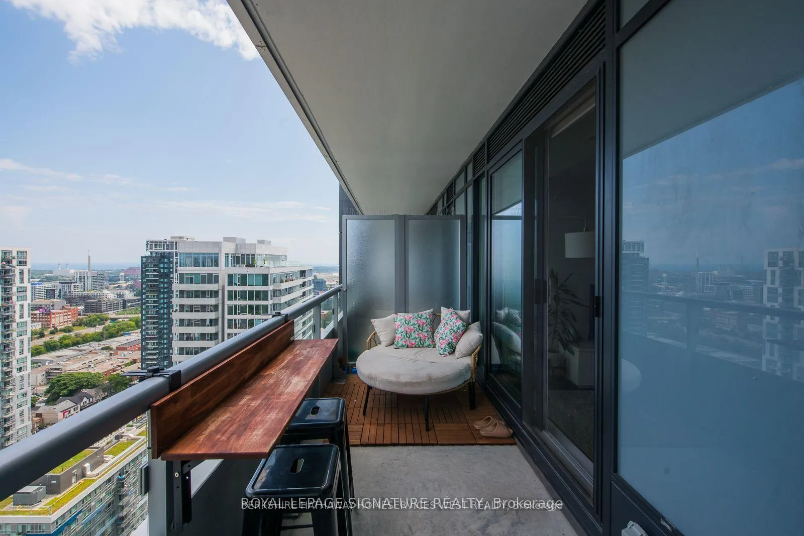 Photo 22 of Unit 2712, 225 Sumach Street, Toronto, Regent Park — HOMEH