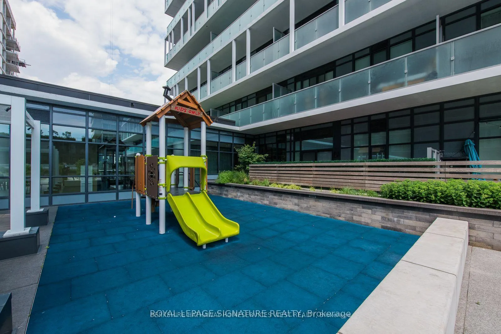 Photo 31 of Unit 2712, 225 Sumach Street, Toronto, Regent Park — HOMEH