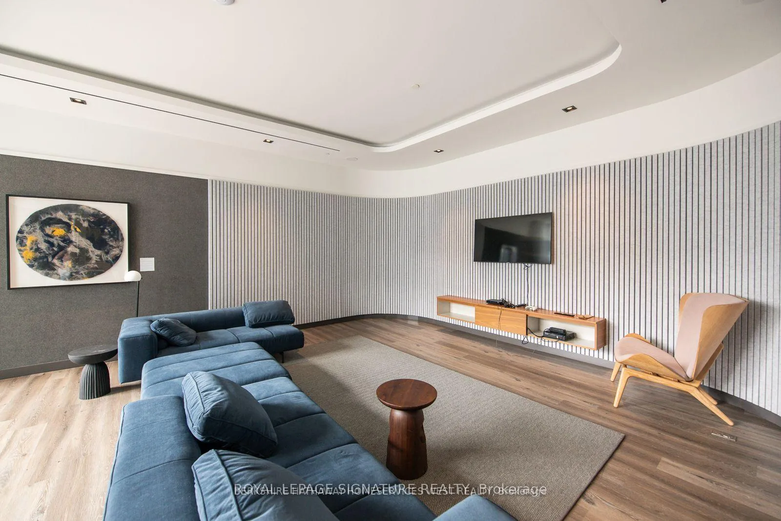 Photo 34 of Unit 2712, 225 Sumach Street, Toronto, Regent Park — HOMEH