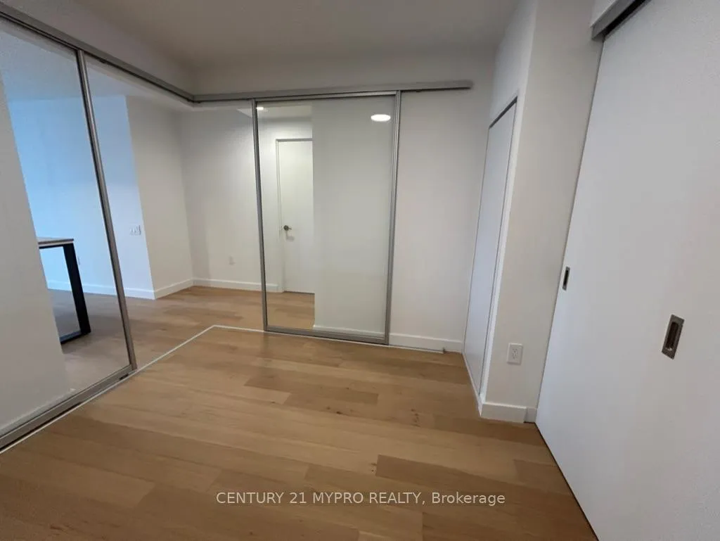 Photo 9 of Unit 519, 1720 Bayview Avenue, Toronto, Mount Pleasant East — HOMEH