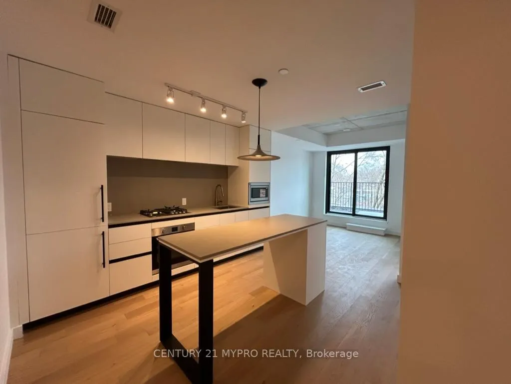 Photo 12 of Unit 519, 1720 Bayview Avenue, Toronto, Mount Pleasant East — HOMEH
