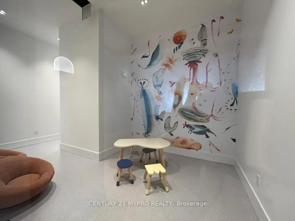 Photo 35 of Unit 519, 1720 Bayview Avenue, Toronto, Mount Pleasant East — HOMEH