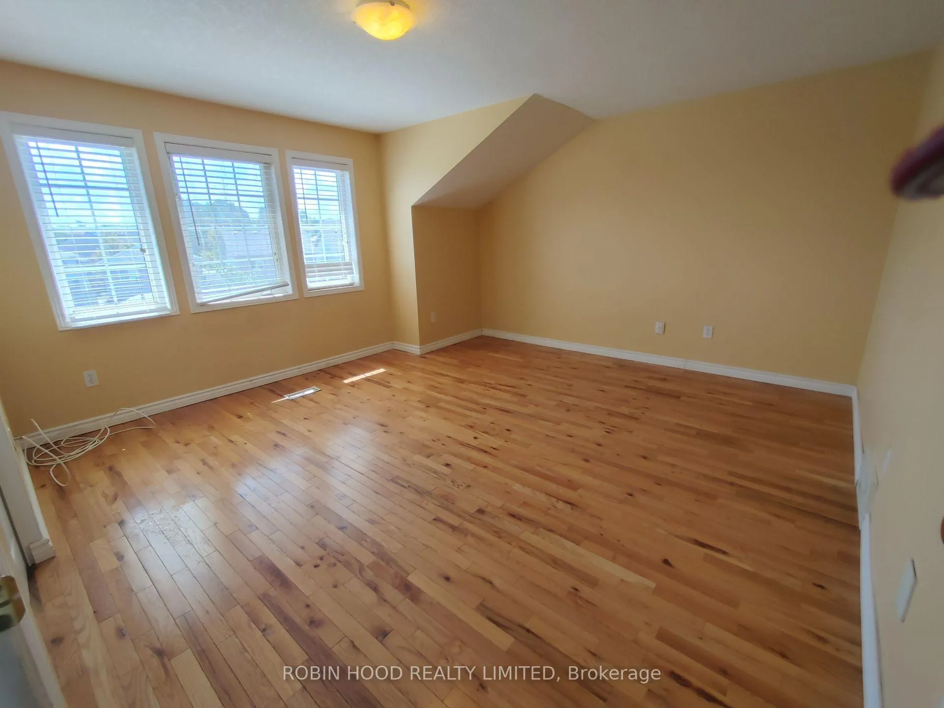 Photo 6 of Unit F31, 175 David Bergey Drive, Kitchener — HOMEH