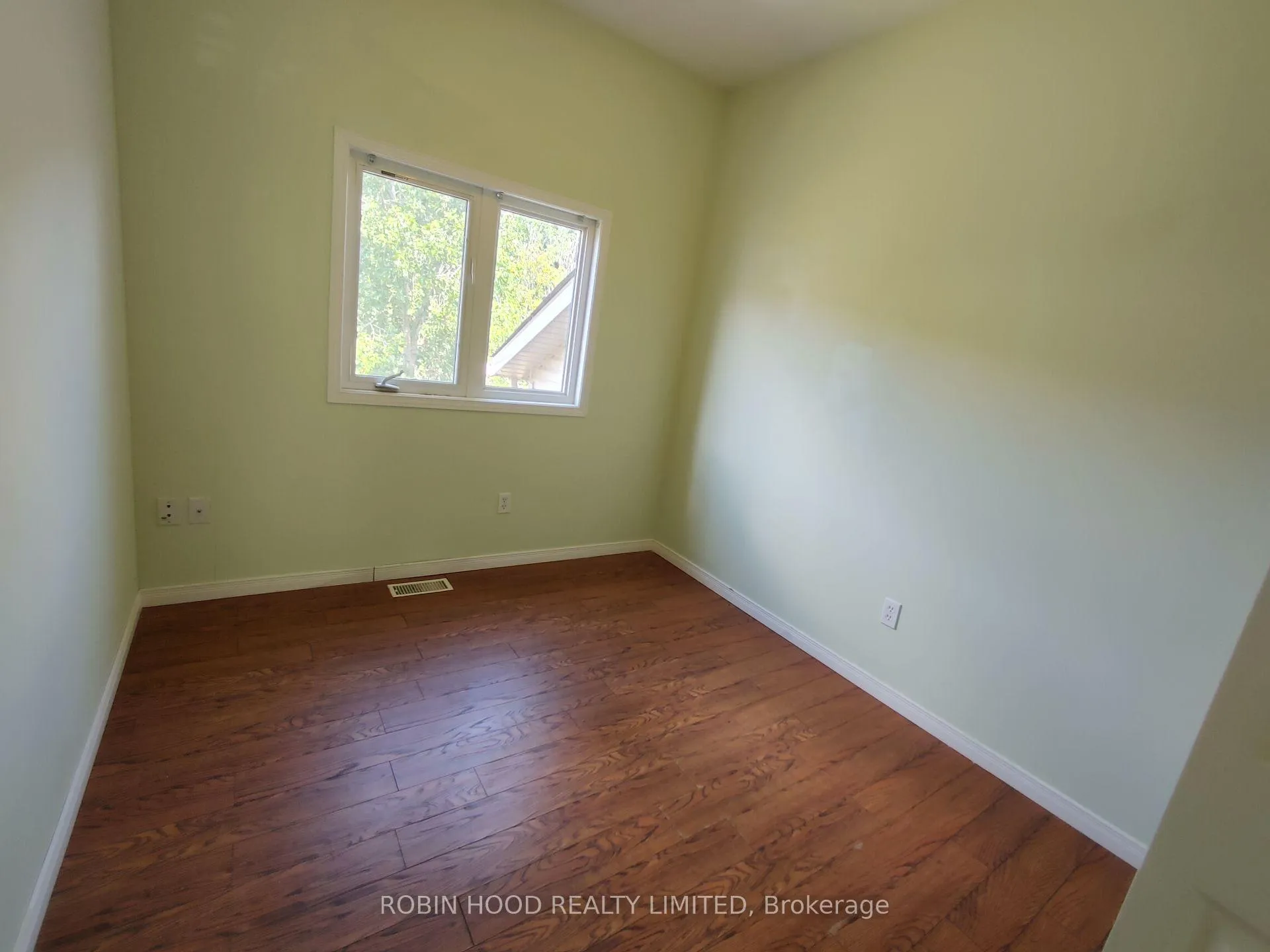 Photo 9 of Unit F31, 175 David Bergey Drive, Kitchener — HOMEH