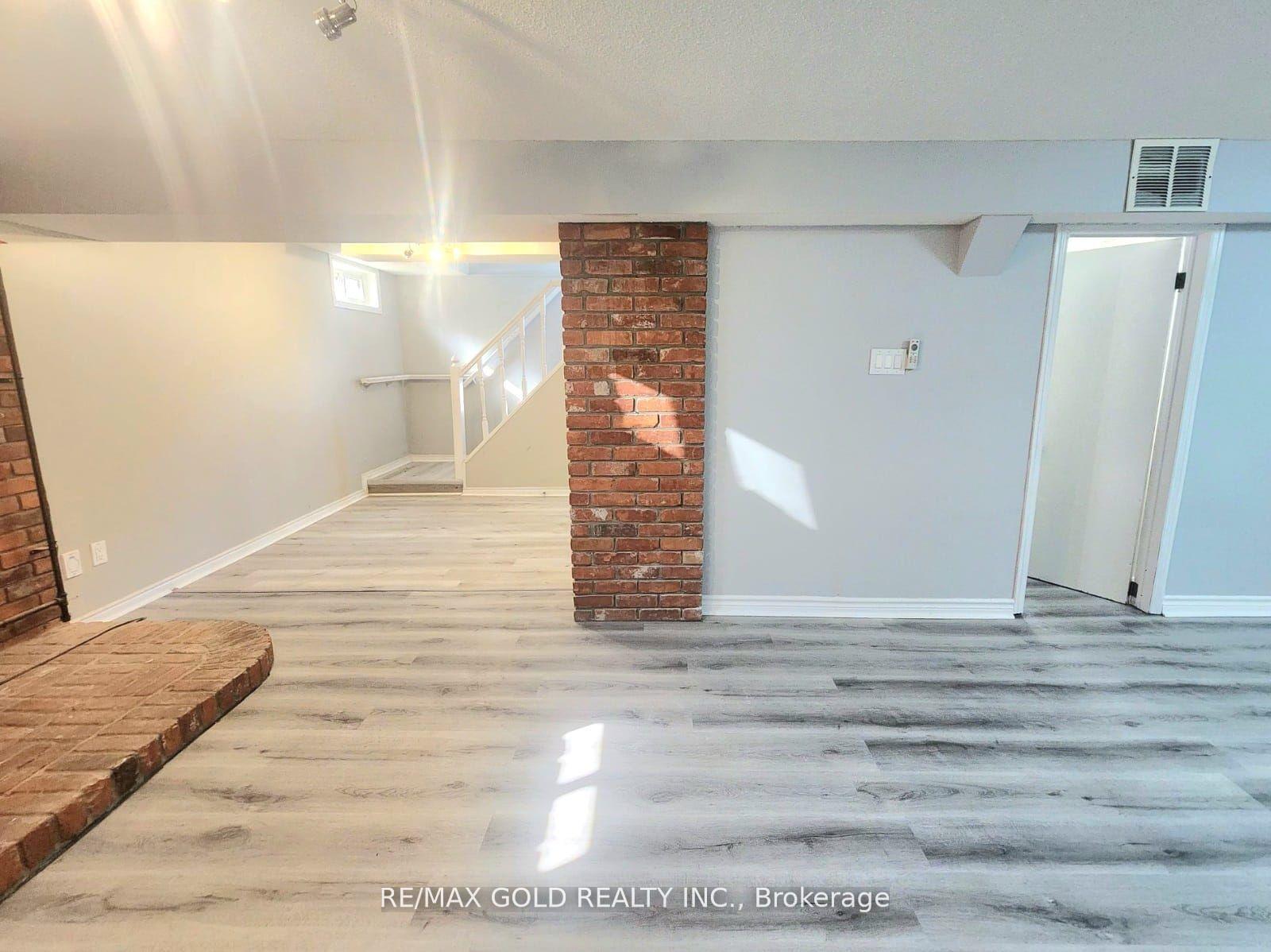 Photo 4 of 27 Heather Road, Hamilton, Corman — HOMEH