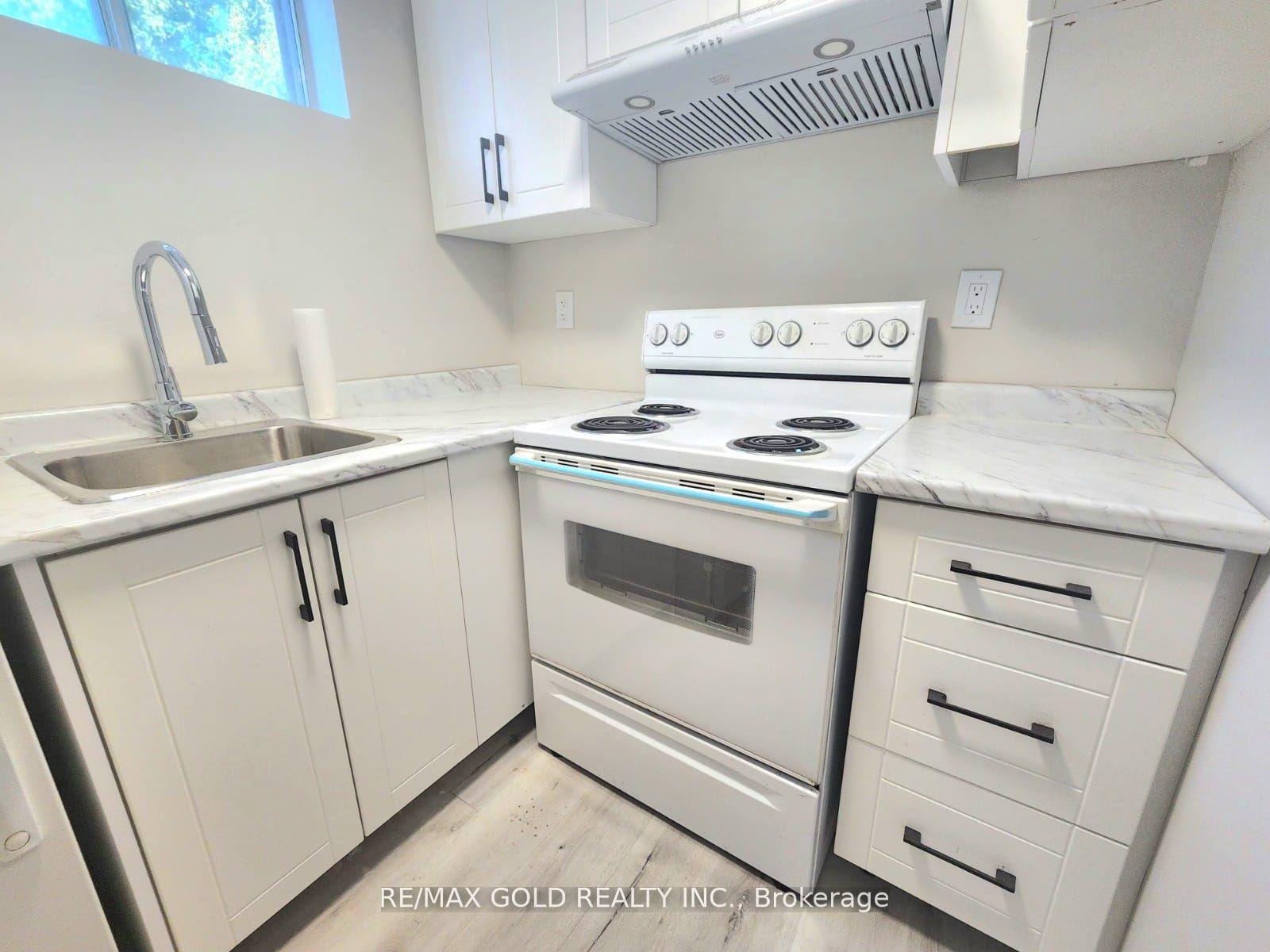 Photo 5 of 27 Heather Road, Hamilton, Corman — HOMEH