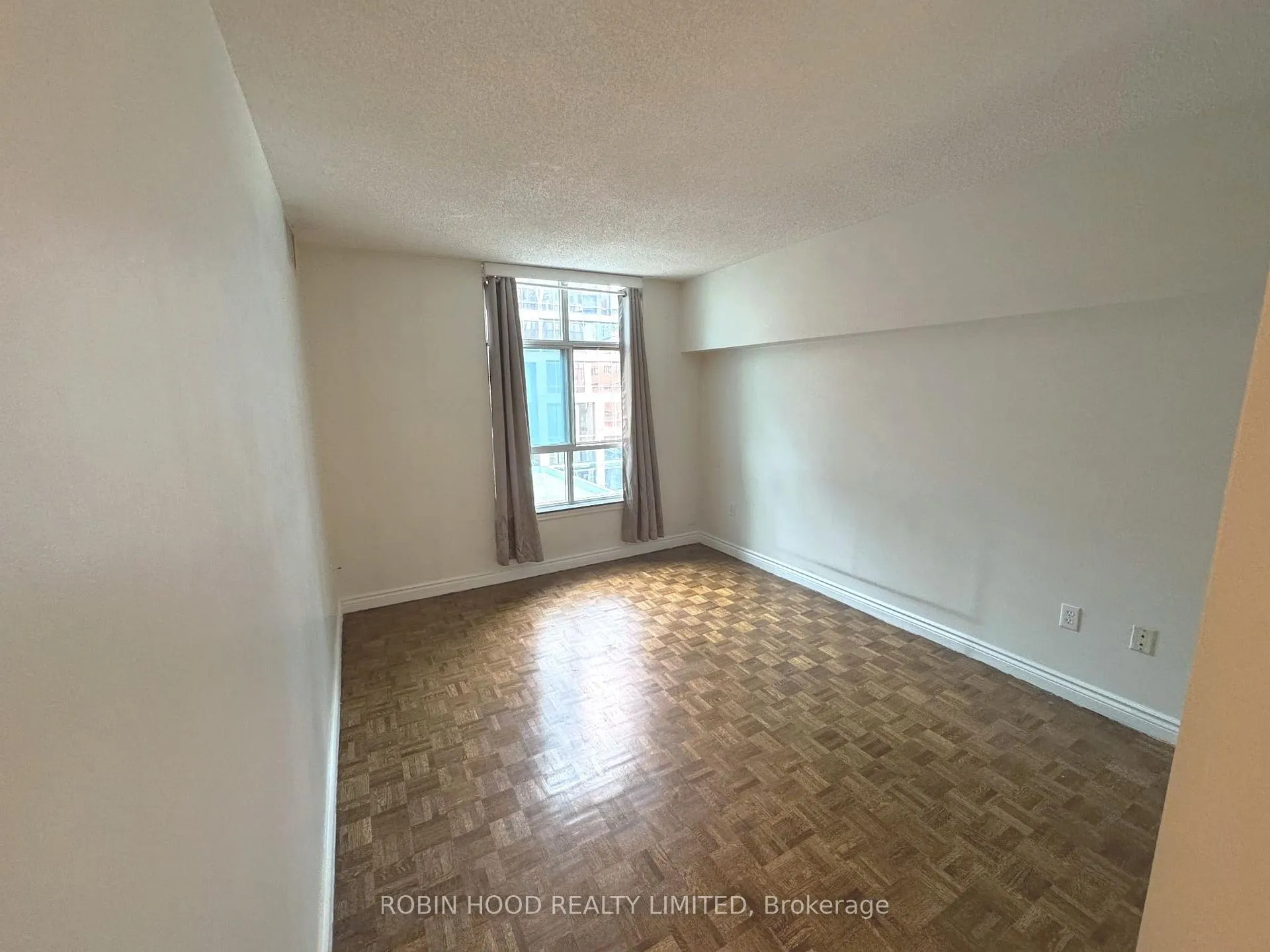 Photo 9 of Unit 803, 105 Victoria Street, Toronto, Church-Yonge Corridor — HOMEH
