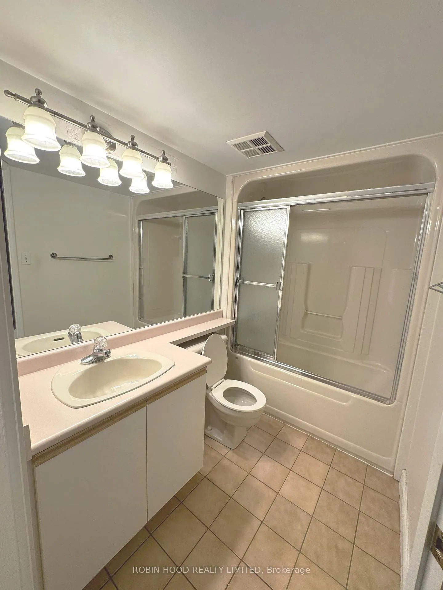 Photo 11 of Unit 803, 105 Victoria Street, Toronto, Church-Yonge Corridor — HOMEH