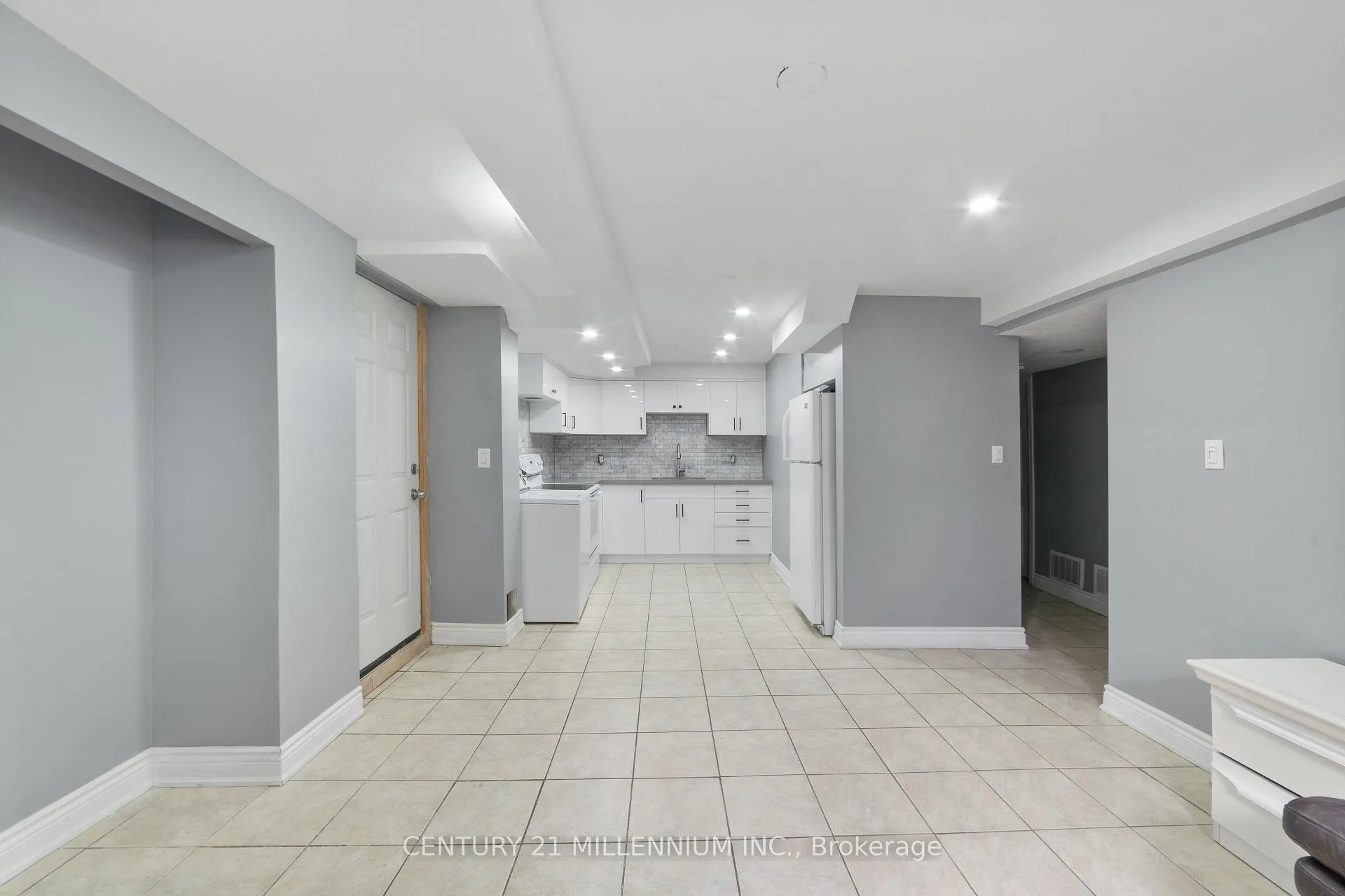 Photo 2 of Unit Lower, 26 Newman Court, Brampton, Westgate — HOMEH