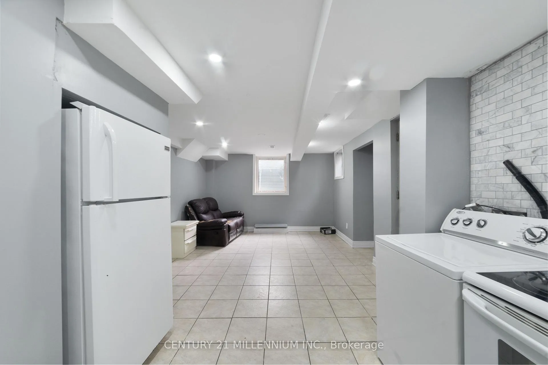 Photo 4 of Unit Lower, 26 Newman Court, Brampton, Westgate — HOMEH