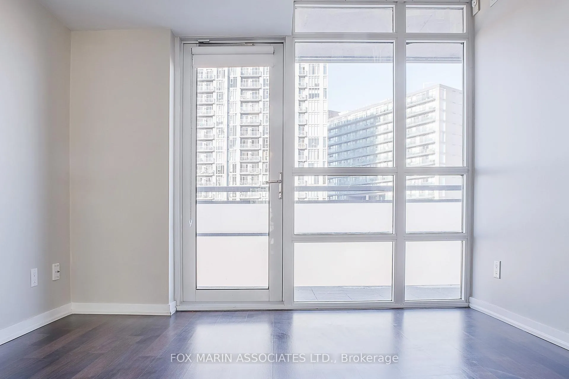 Photo 11 of Unit 828, 38 Joe Shuster Way, Toronto, Niagara — HOMEH
