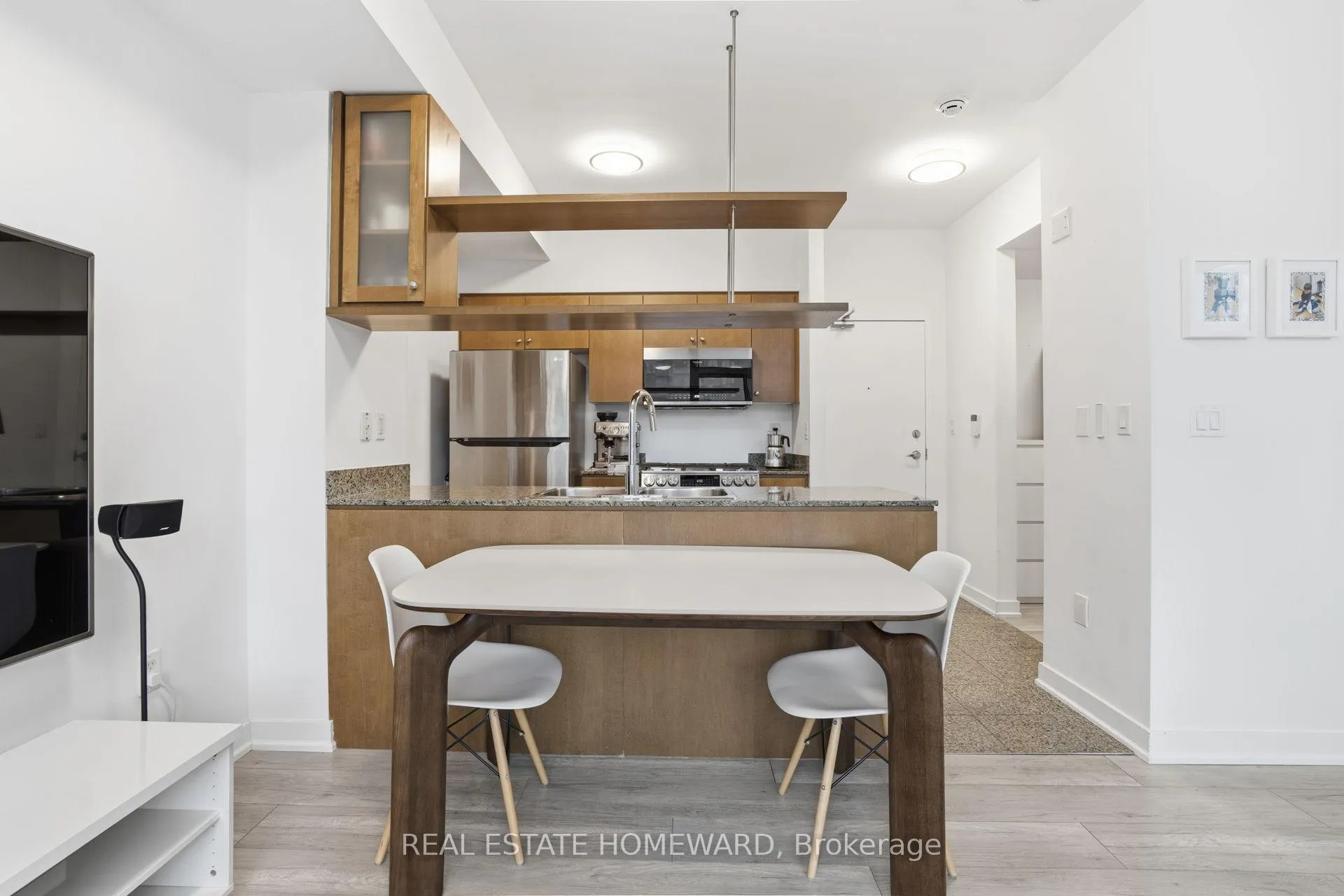 Photo 16 of Unit 708, 9 Spadina Avenue, Toronto, Waterfront Communities — HOMEH