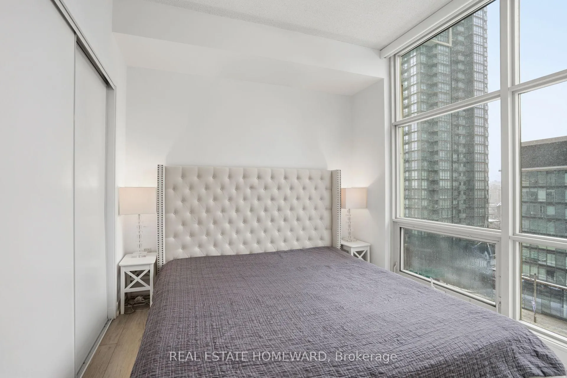 Photo 25 of Unit 708, 9 Spadina Avenue, Toronto, Waterfront Communities — HOMEH